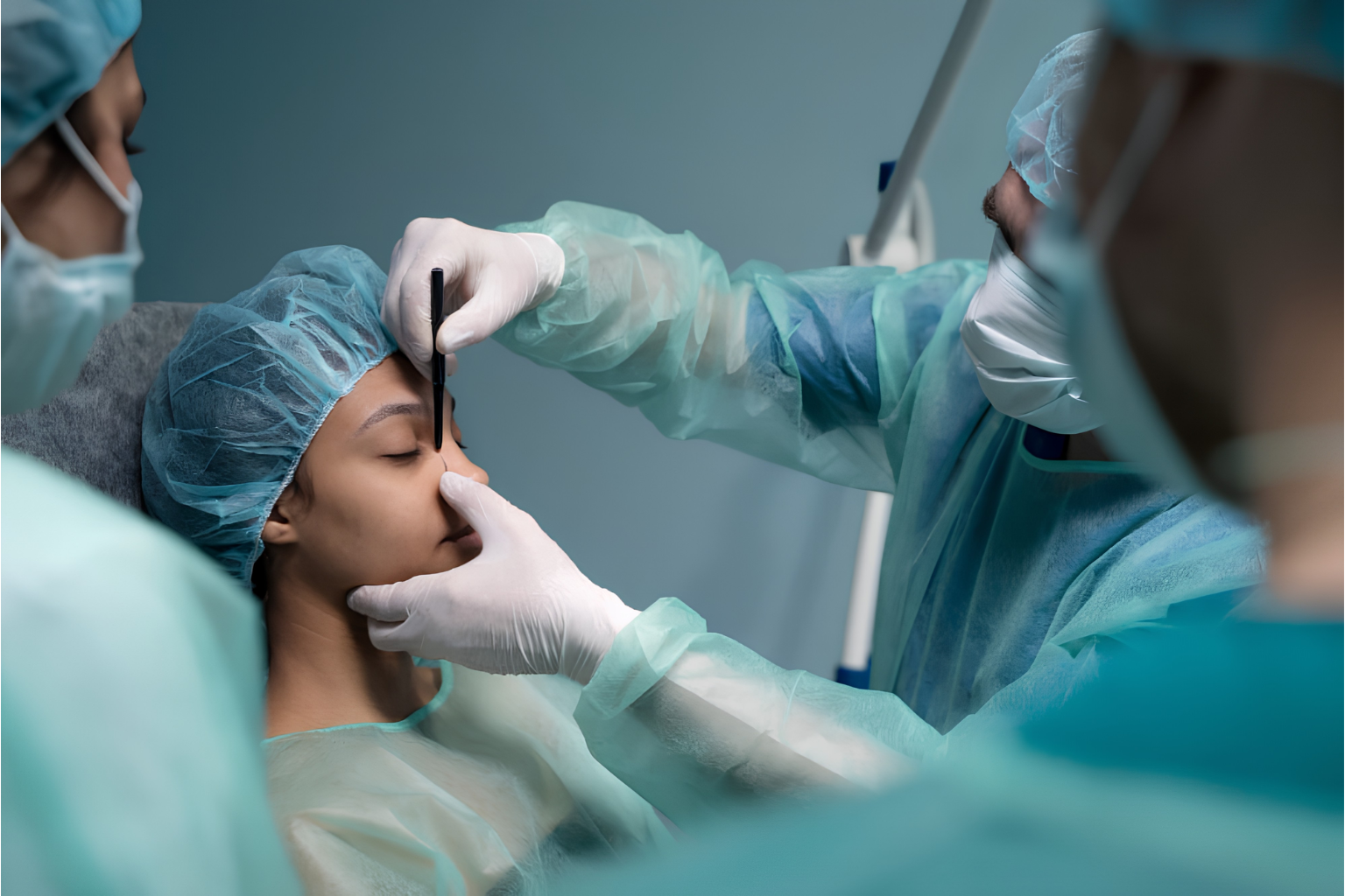 Oculoplasty Services